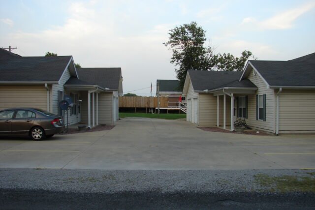 Leased, 2 Bedroom 1 Bath Duplex, 1 Car attached garage, Lawn care included